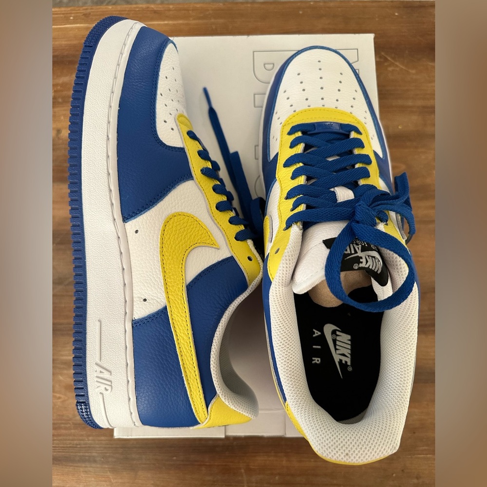 NEW Men’s Nike Air Force 1 Pebble Leather Sneakers